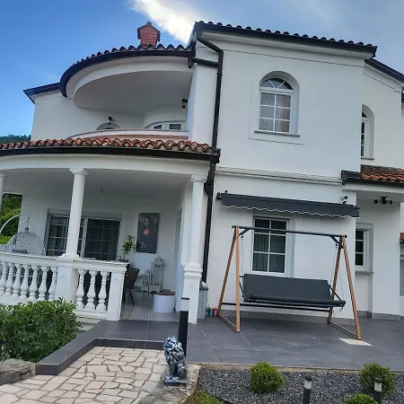 Mona Mia Apartament