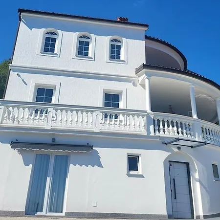 Apartament Mona Mia Veprinac